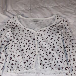 Aeropostale White and Purple Floral Top